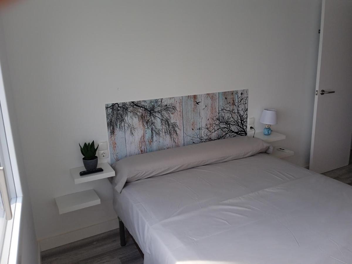 Vora Port Apartamento L'Ampolla Exterior foto