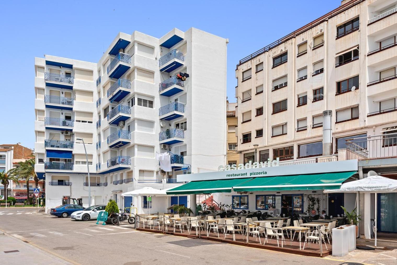 Vora Port Apartamento L'Ampolla Exterior foto