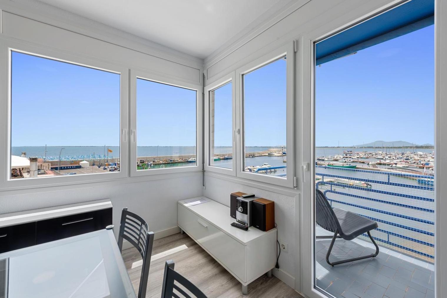 Vora Port Apartamento L'Ampolla Exterior foto