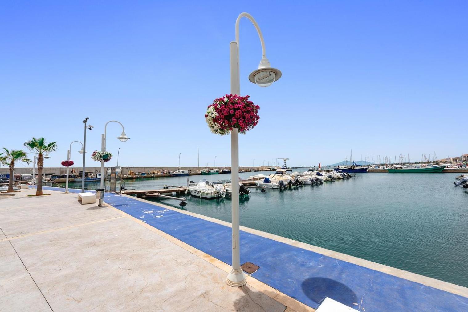 Vora Port Apartamento L'Ampolla Exterior foto